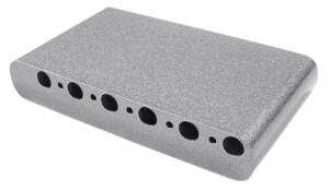 Fender 0019473049 Vintage Strat Tremolo-Block (1)