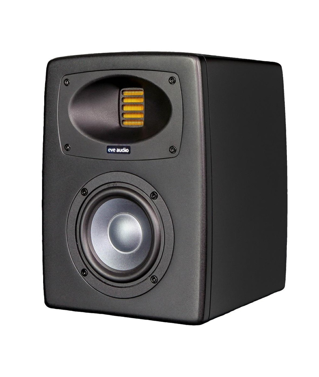 eve-audio-exo-24.jpg
