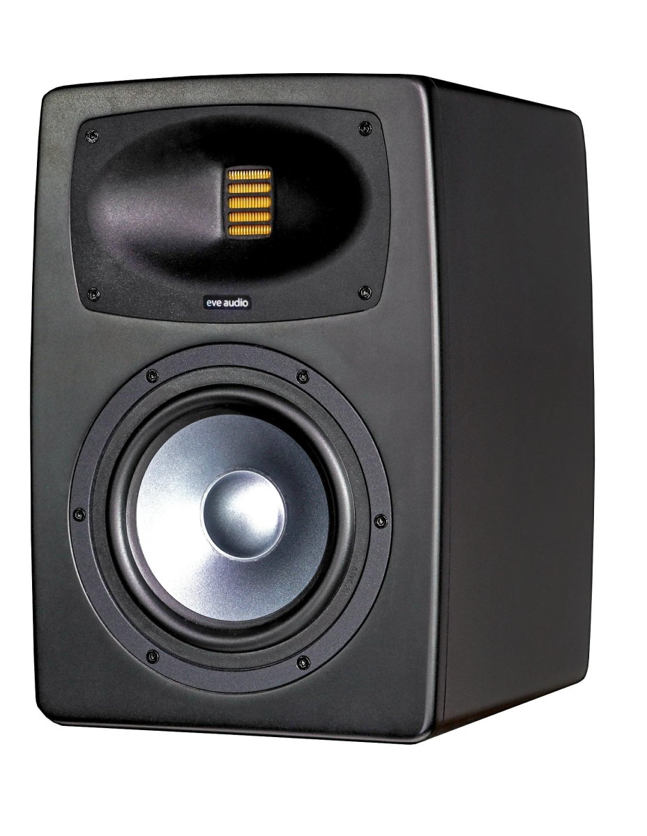 eve-audio-exo-27.jpg